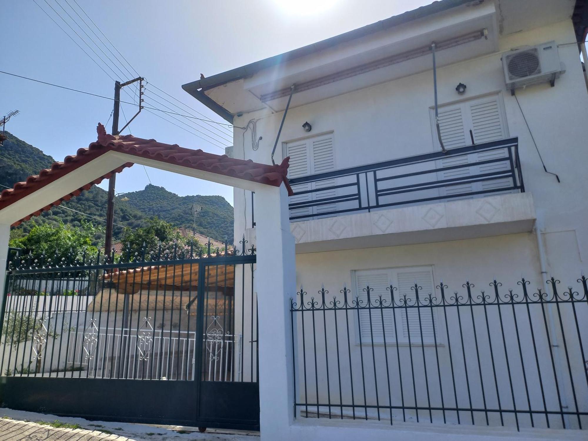 Triζin Galatás Exterior foto
